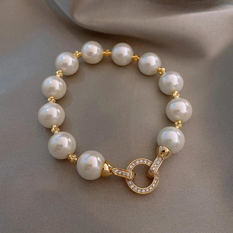 Classic Pearl Gold Bracelet