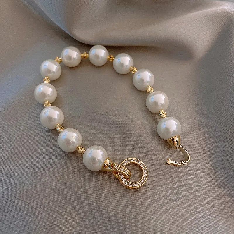 Classic Pearl Gold Bracelet