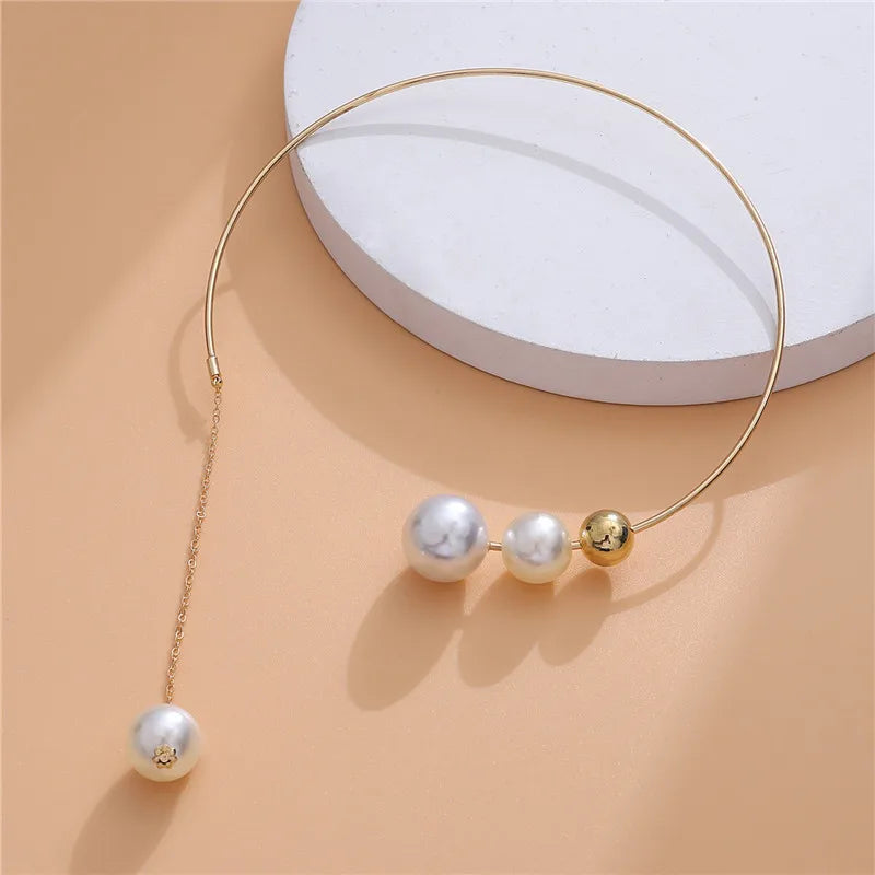 Pearl Pendant Necklace